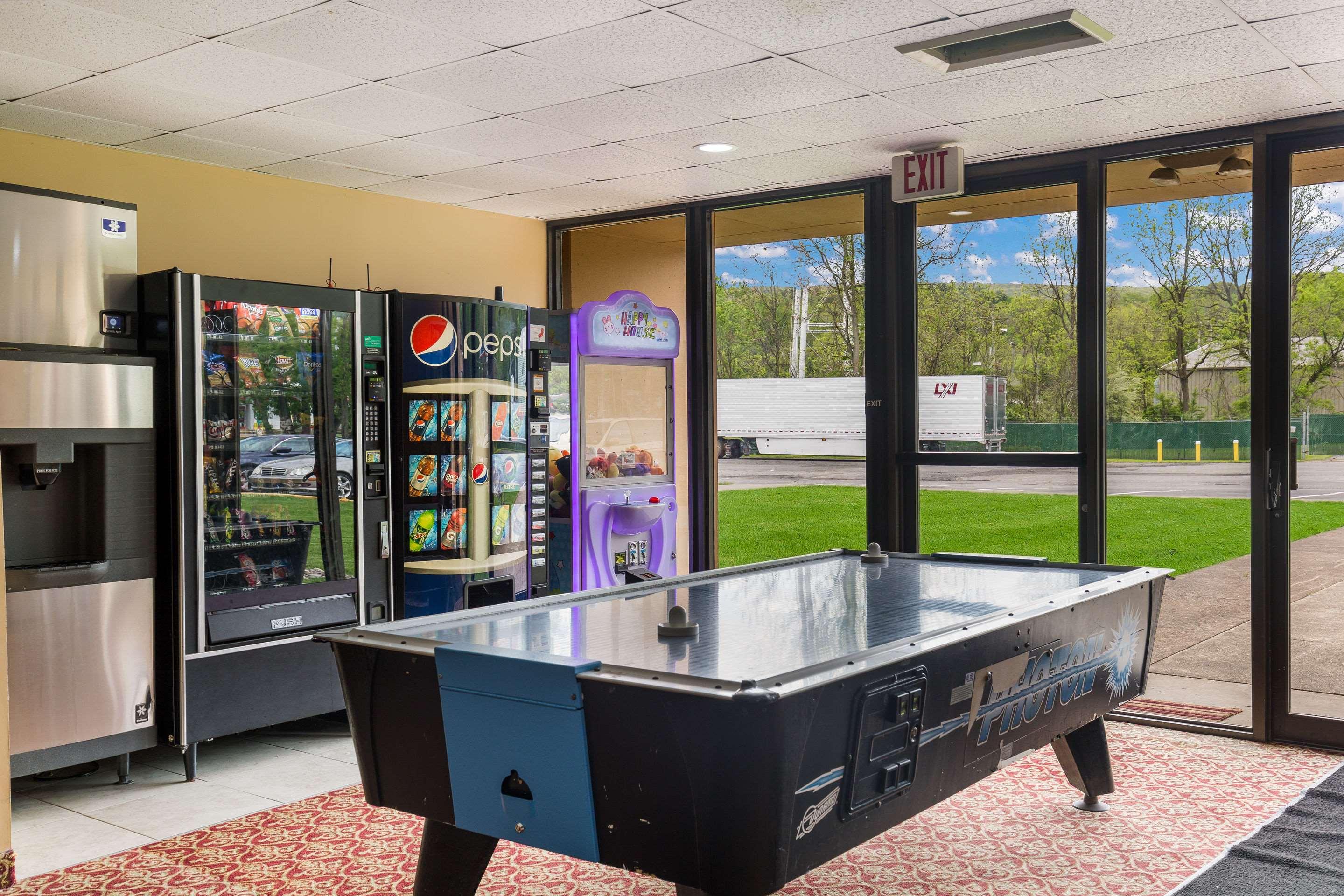 Pocono Inn At Water Gap 6/50