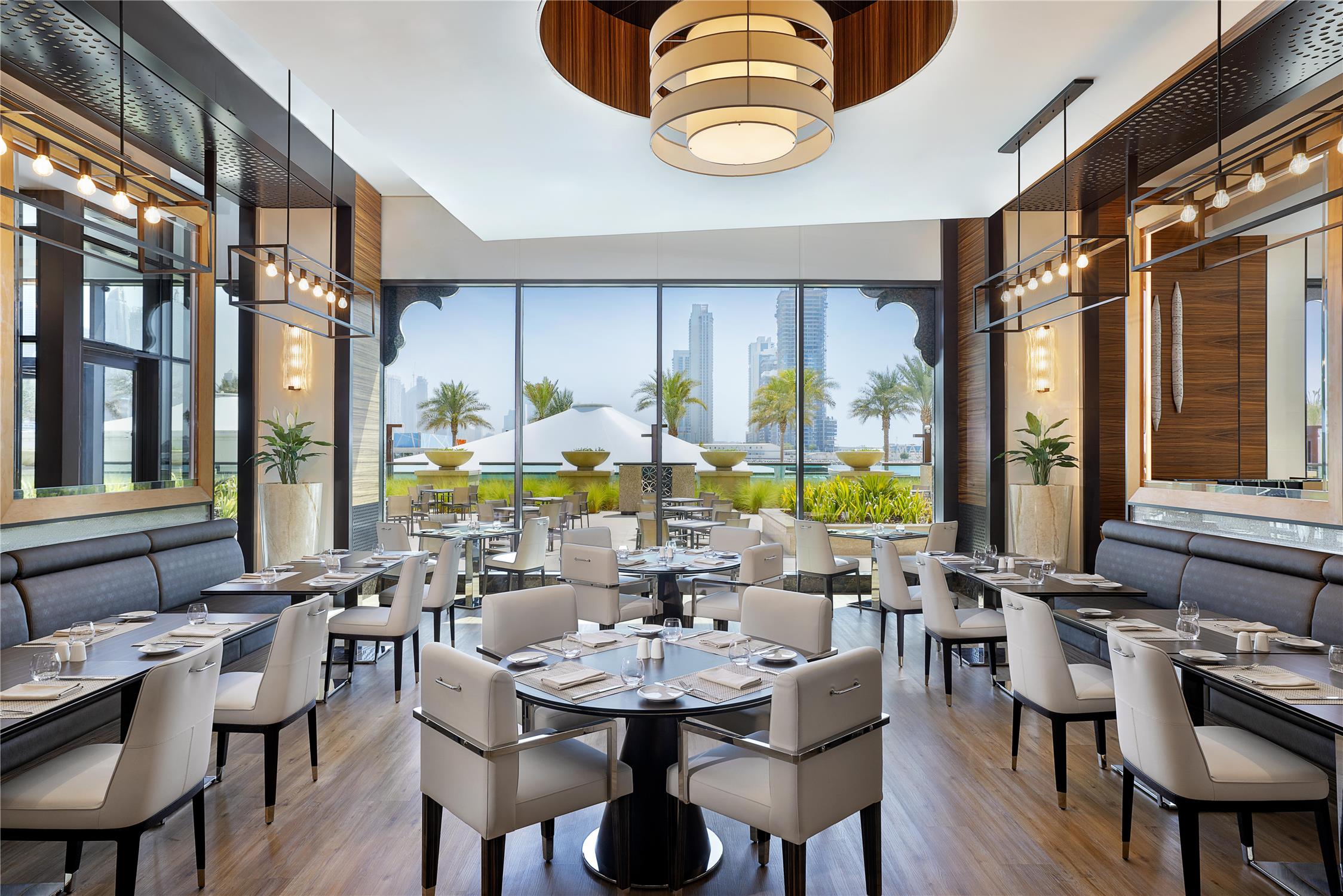Hilton the Palm 59/82