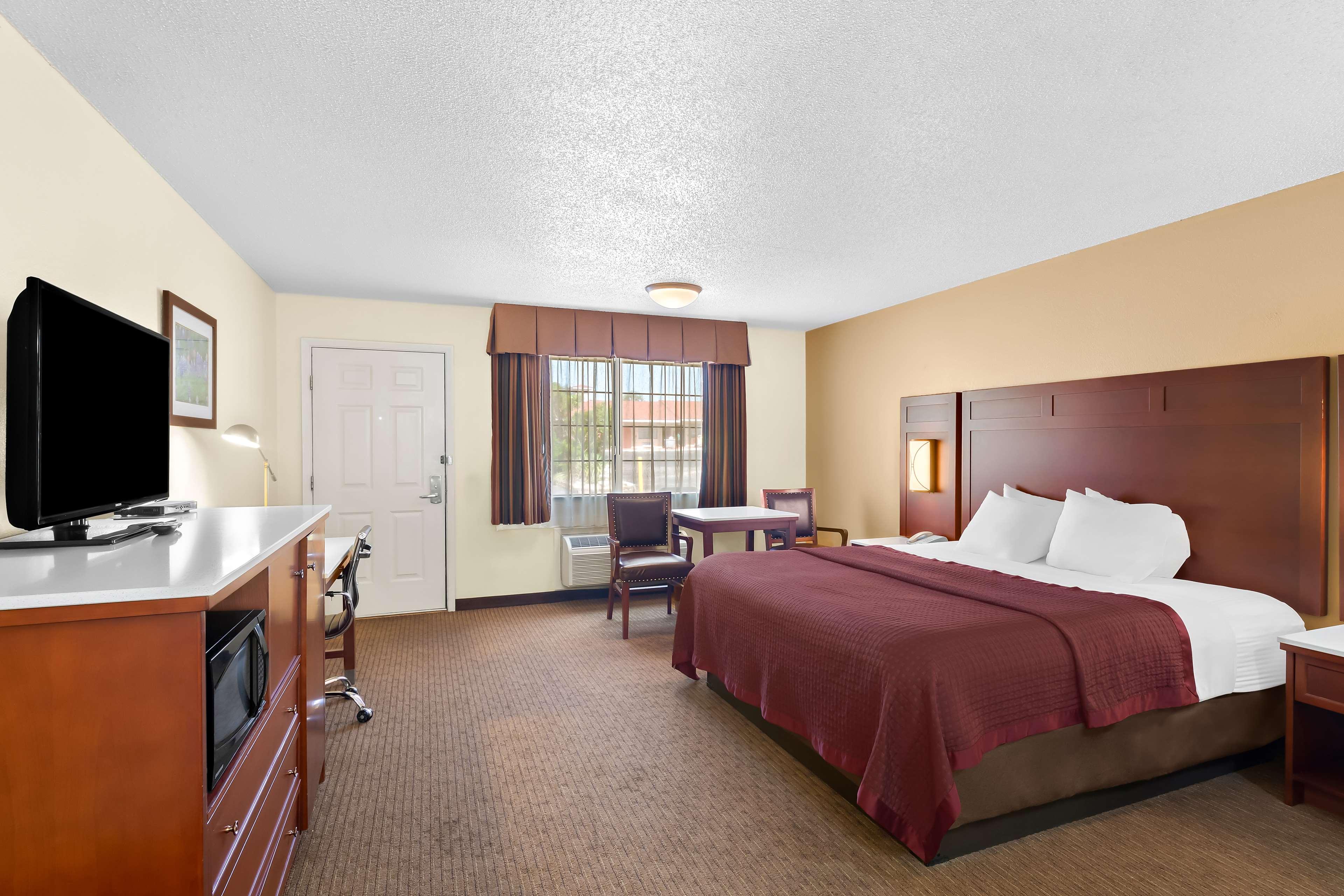 Room, Accessible