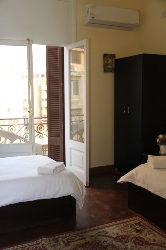 New Panorama Hotel 30/50