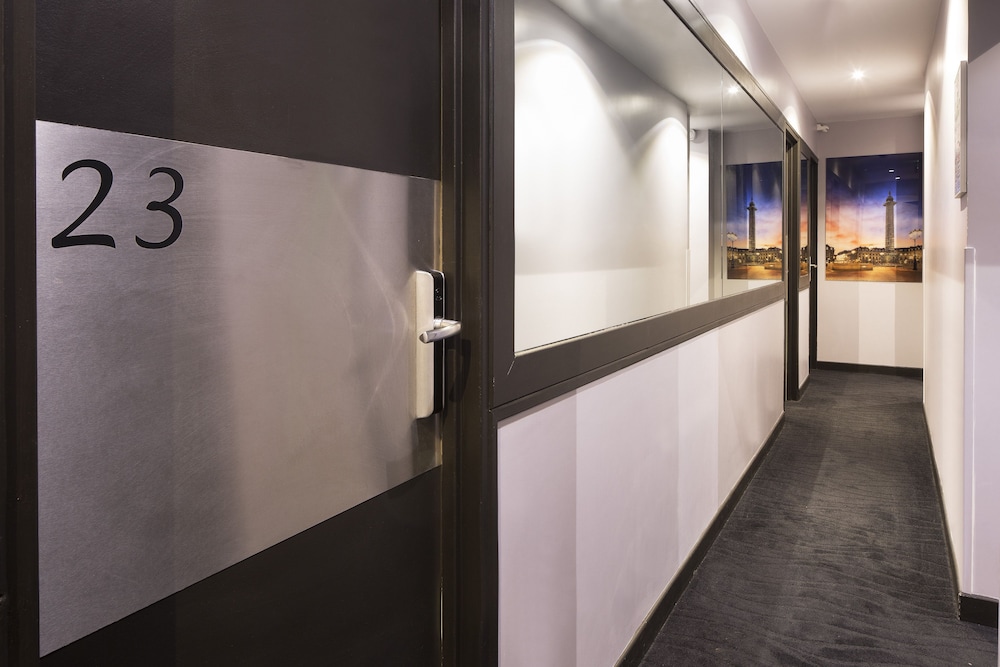 Hotel Le Relais Du Marais 22/32