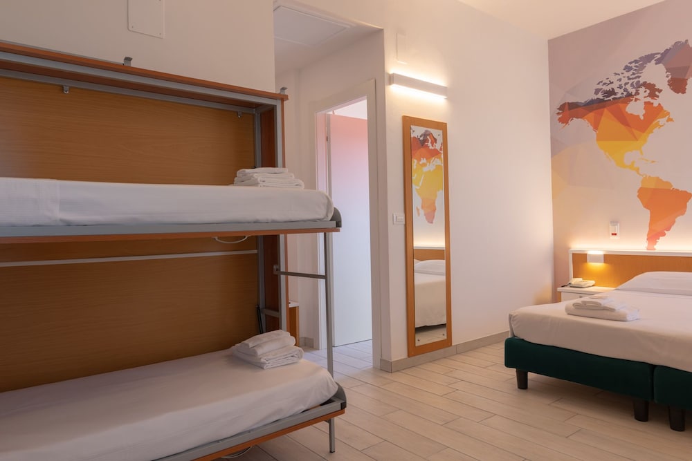 HOTEL SOLE 14/52