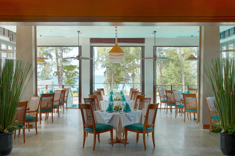 Maikhao Dream Villa Resort & Spa 47/67