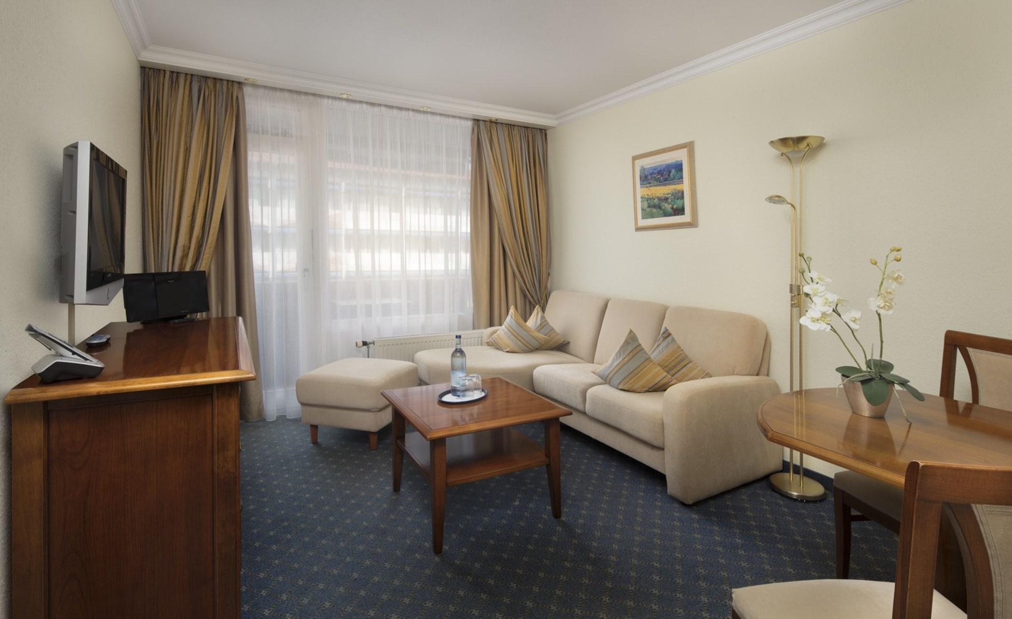 Hotel Schweizer Hof 34/50