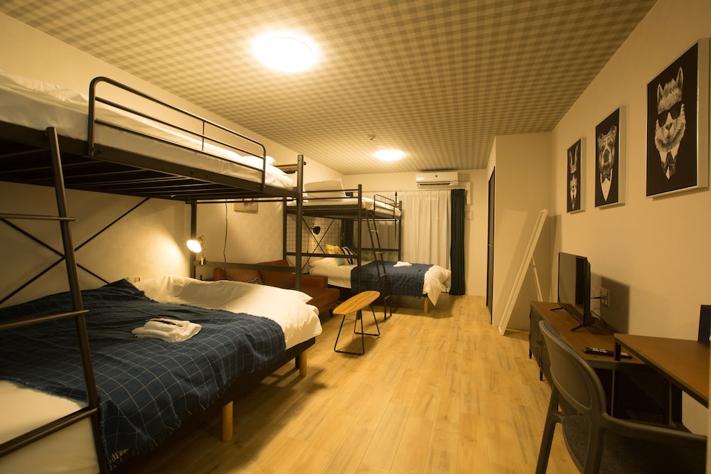 LOFT, DELUXE