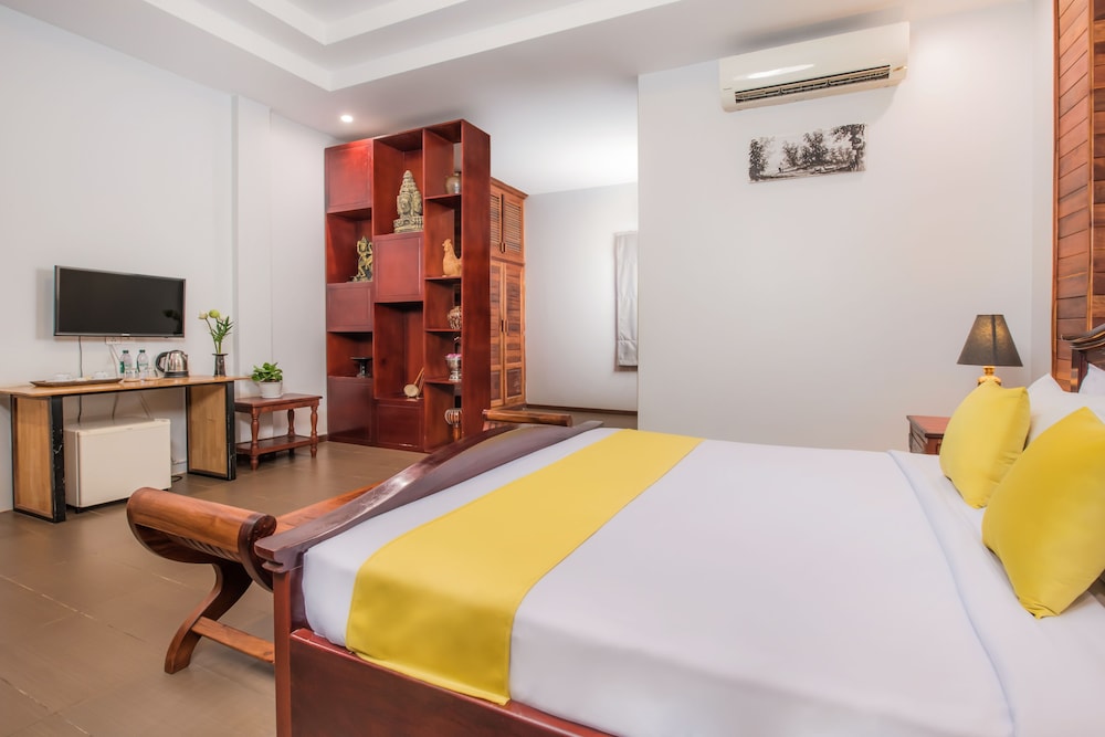 Indra Porak Residence 36/74