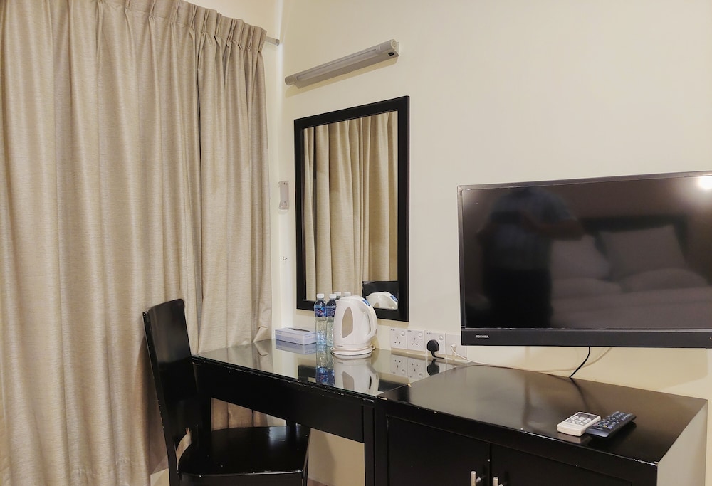 Megah D Aru Hotel Tanjung Aru Kota Kinabalu 44/50
