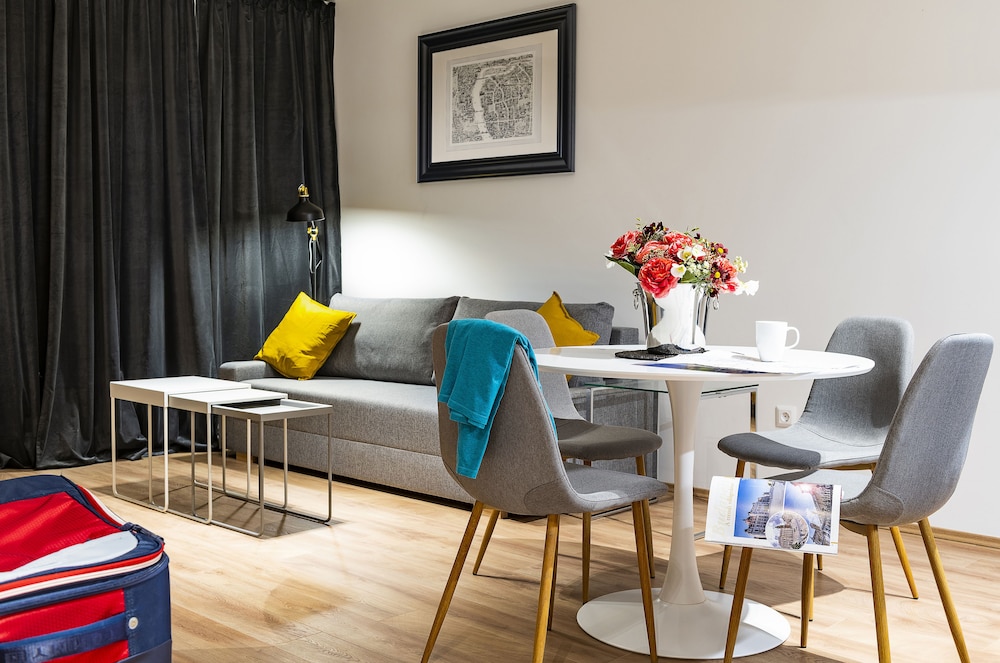Bo33 Hotel Family Suites 65/70