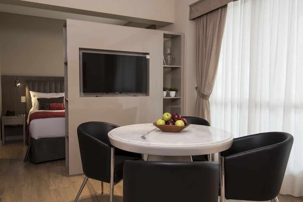 Arc Arenales Studios Suites 32/37