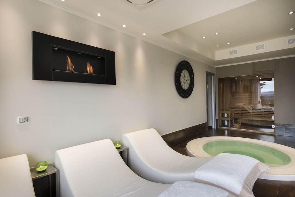Relais Borgo San Faustino 10/50
