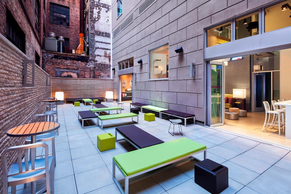 Aloft Manhattan Downtown - Financial District 25/29