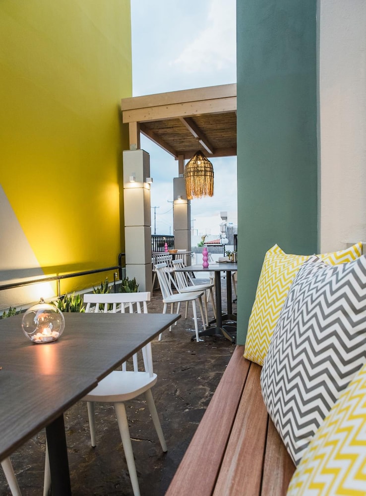 Natali Apartments by Estia 40/50