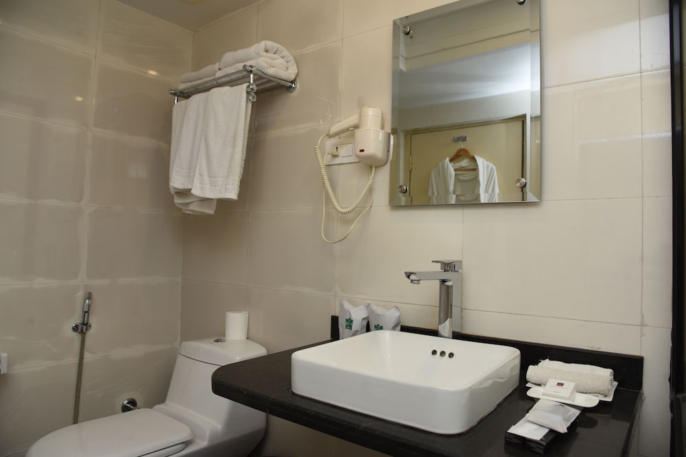 Maya Manor Boutique Hotel By Kgh Group 48/48