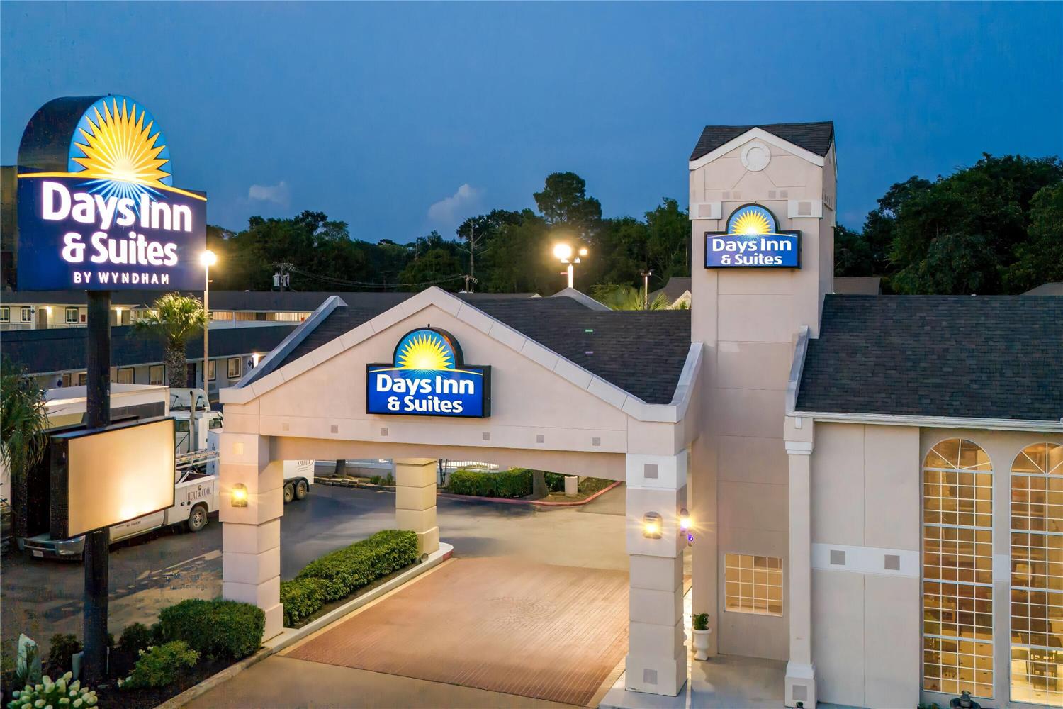 Days Inn By Wyndham Nacogdoches/Sfa University/Downtown 2/12