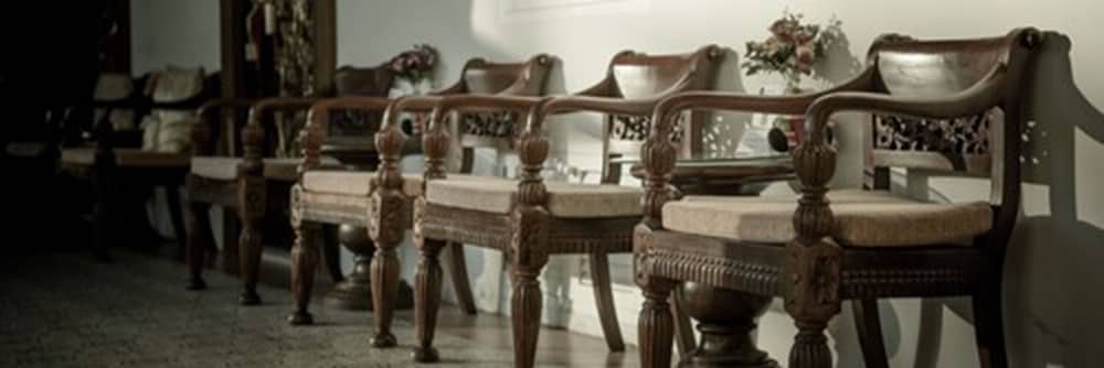 White Boutique Hotel and Spa 65/73
