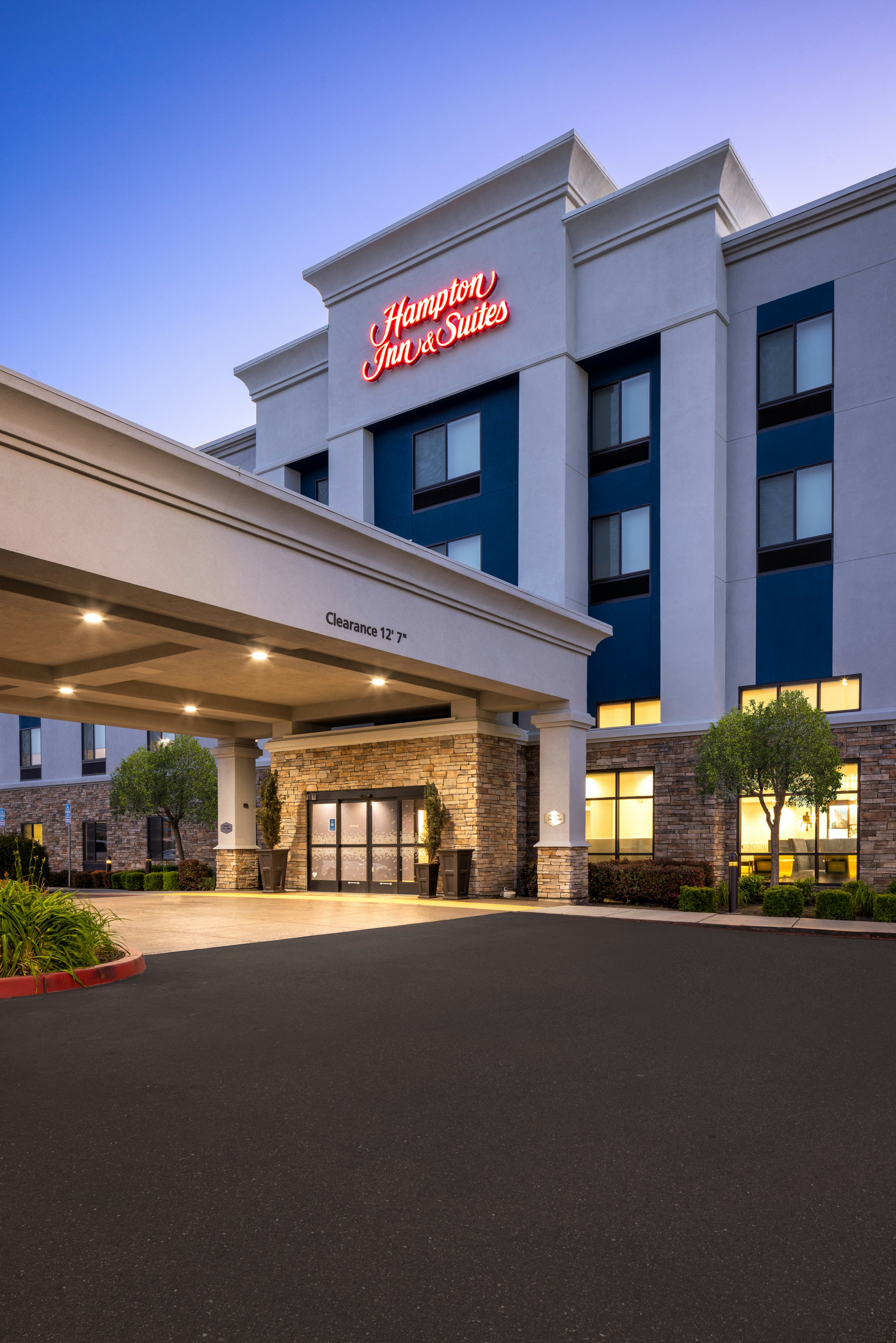 Hampton Inn Suites Manteca 1/50