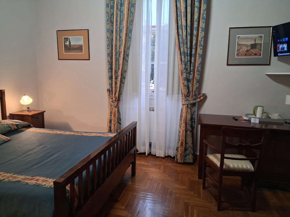 Tourist House 38/73