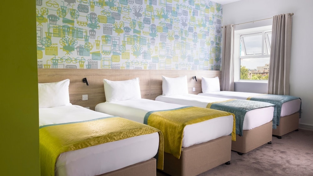 Camden Deluxe Hotel 25/56