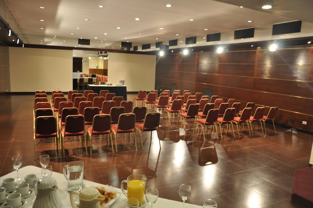 Carlton Buenos Aires Ex Hotel Solans Carlton 33/35