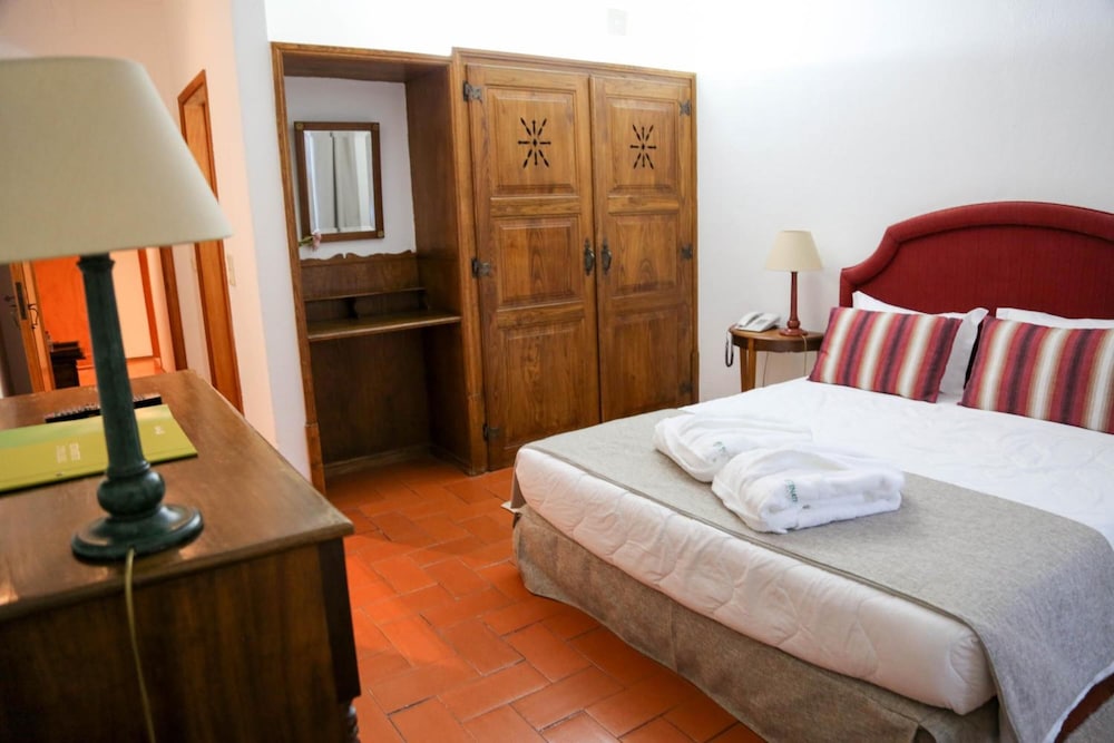 Inatel Castelo de Vide 27/65