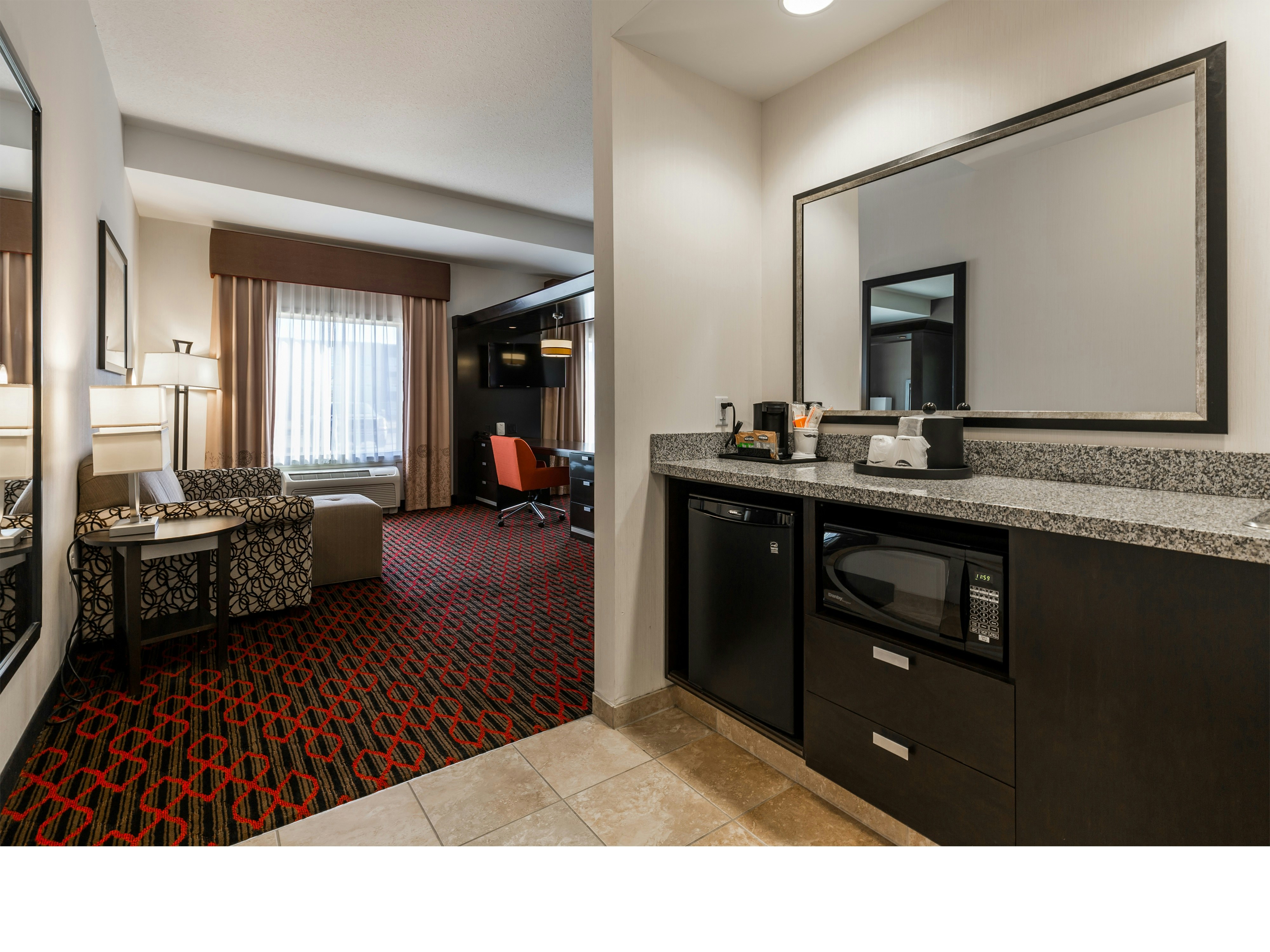 Hampton Inn and Suites by Hilton Lethbridge 18/18