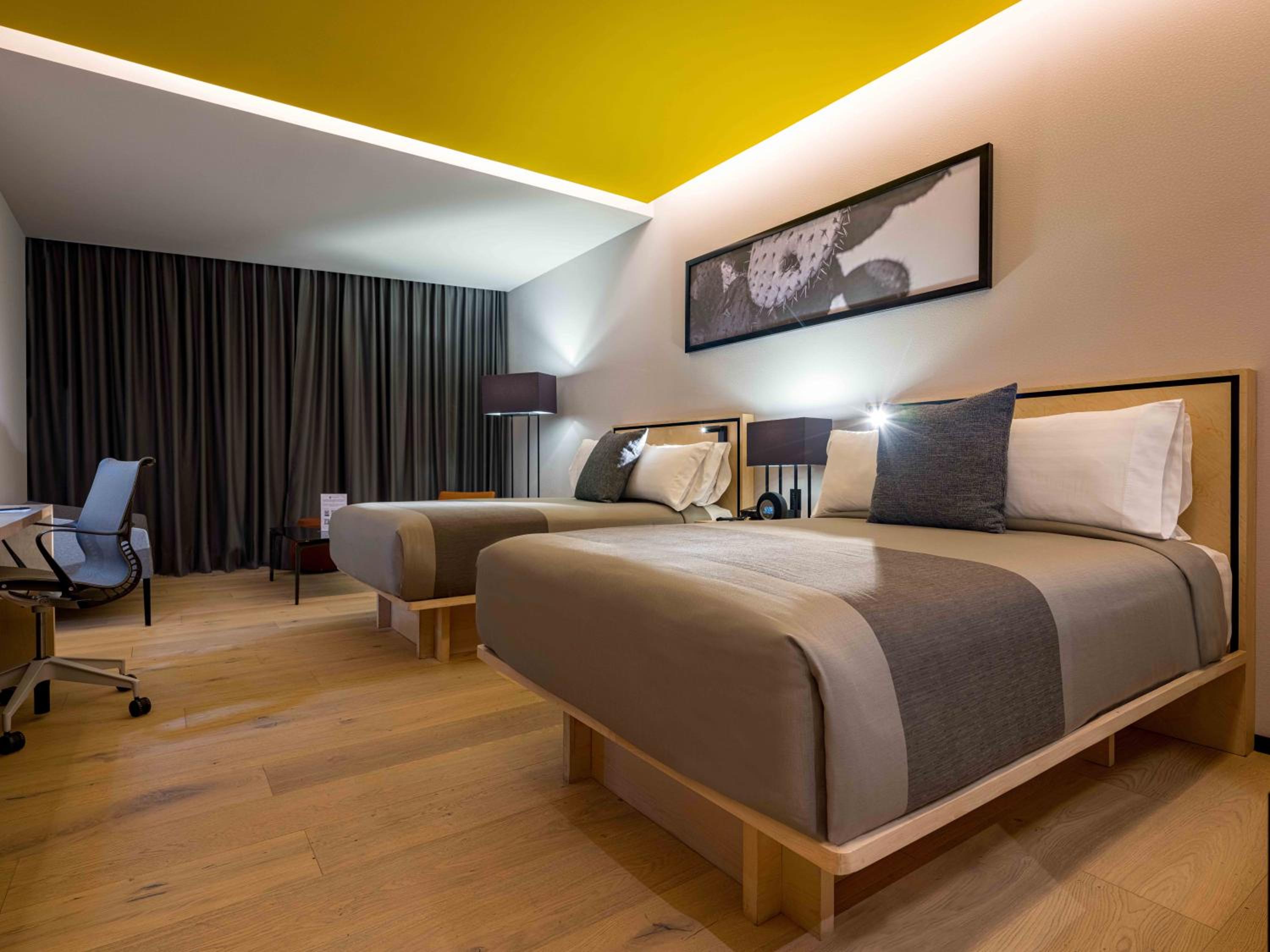 غرفة ديلوكس بسرير مزدوج، Galeria Plaza San Jeronimo 5/10