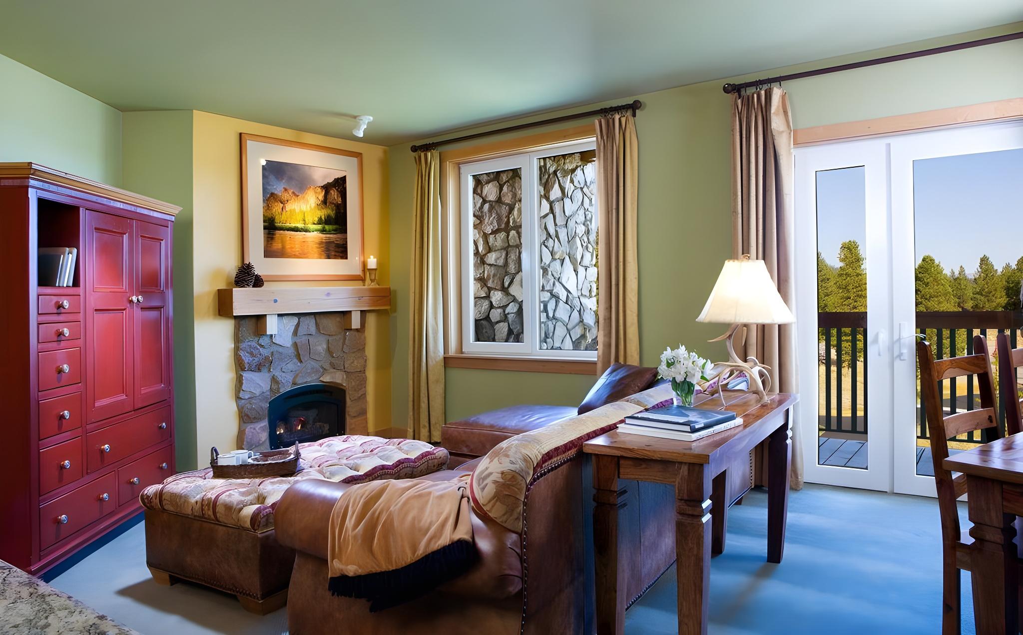 1 Bedroom, Condominium