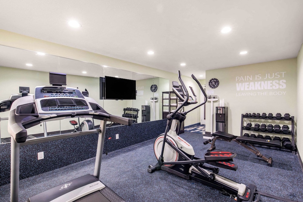 QUALITY INN AND SUITES PLANO EAST RICHARDSON 30/62