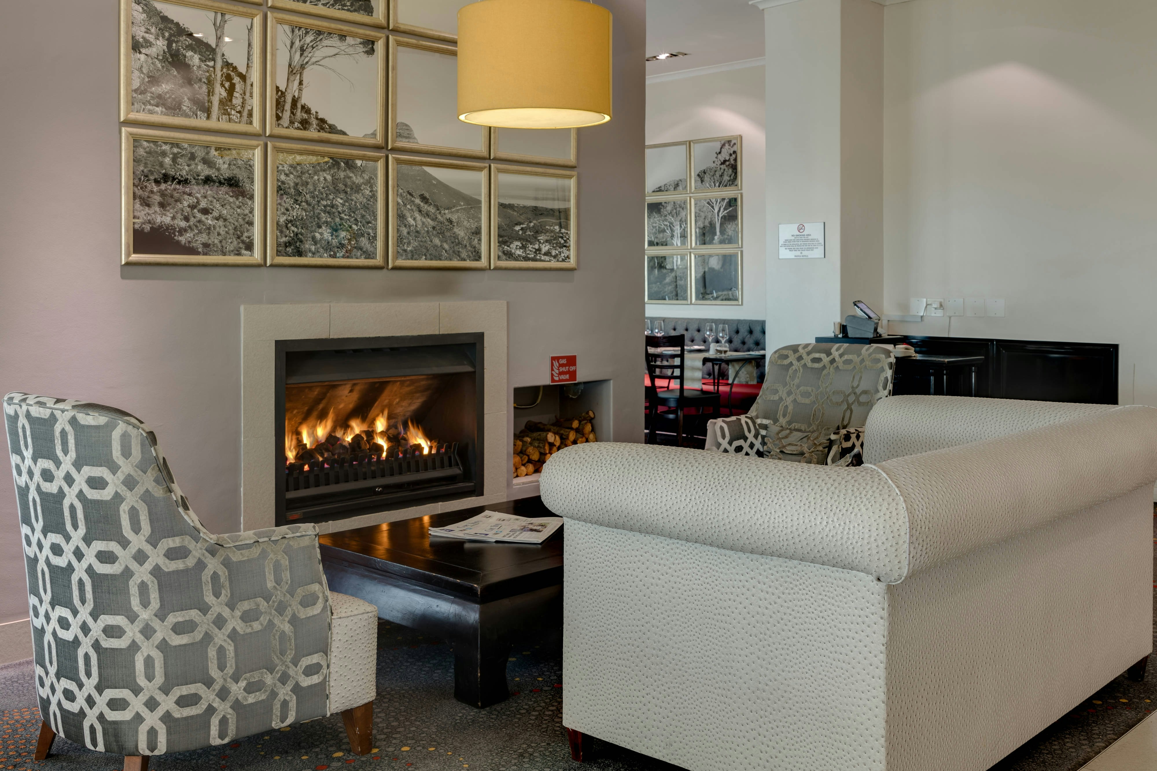 Protea Hotel by Marriott Cape Town Tyger Valley 21/45