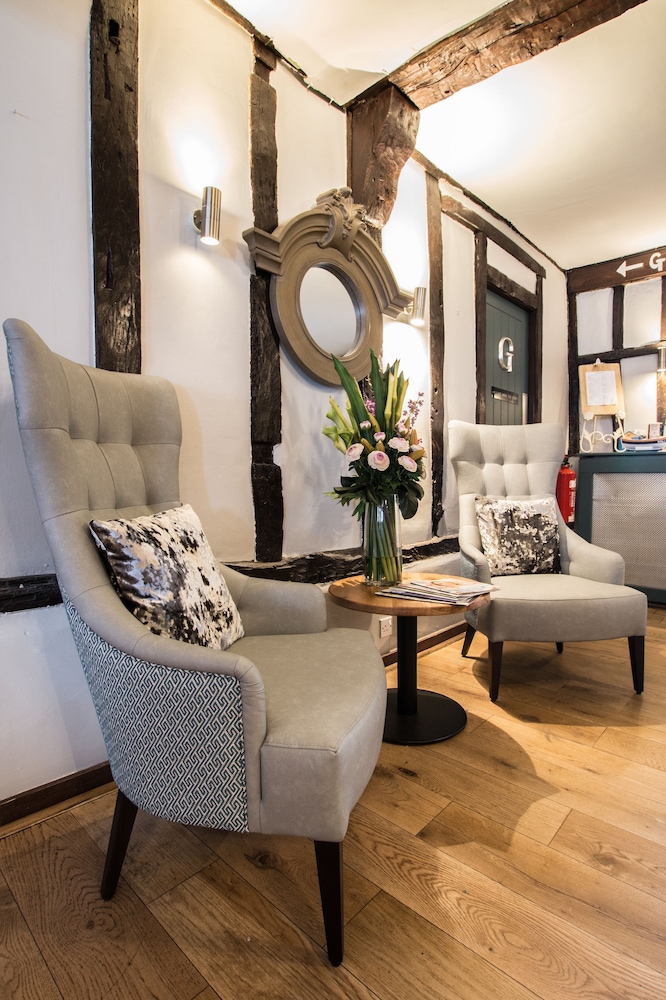 Saracens Head Hotel 25/50