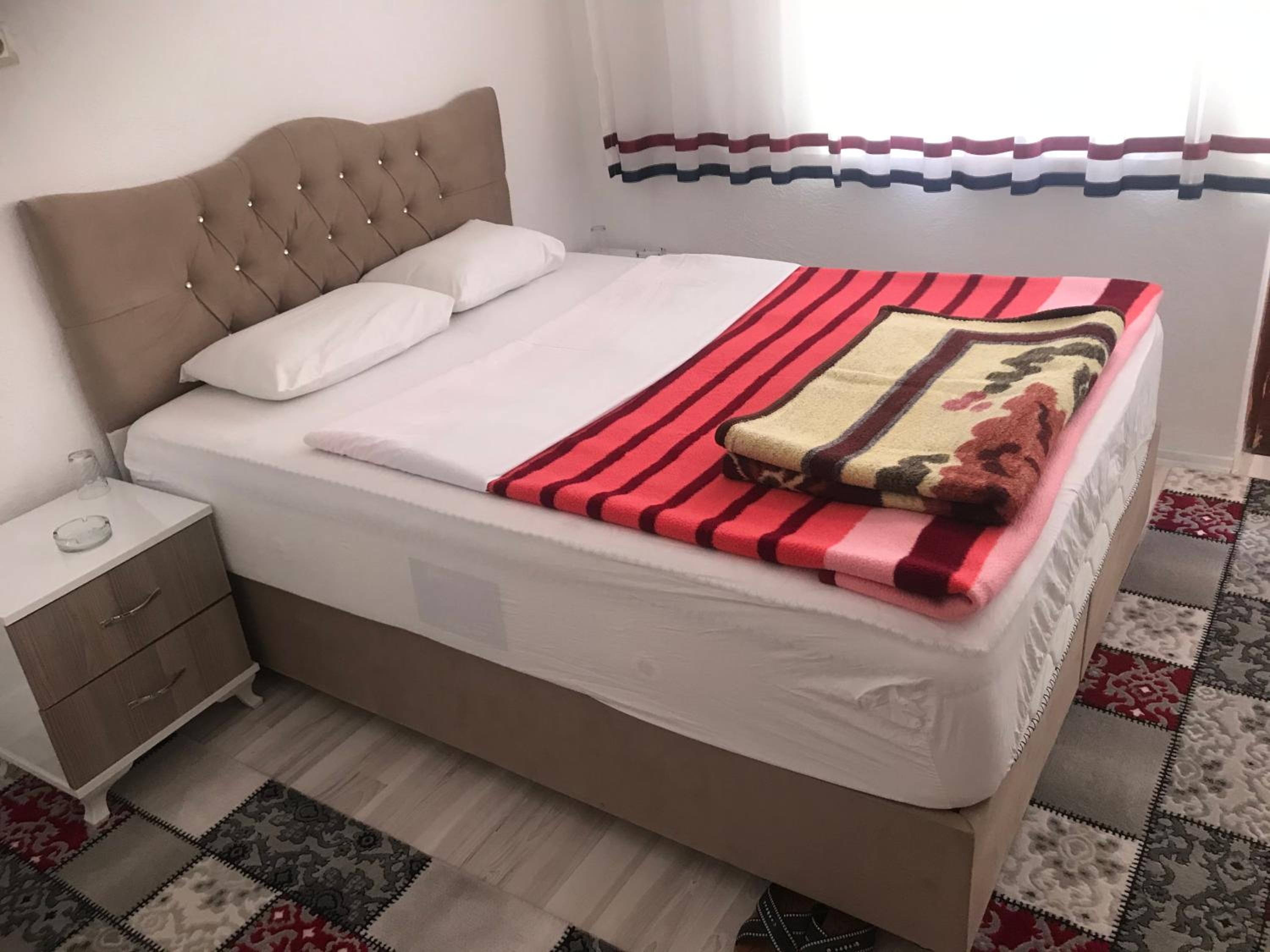 Gumus Hotel 30/50