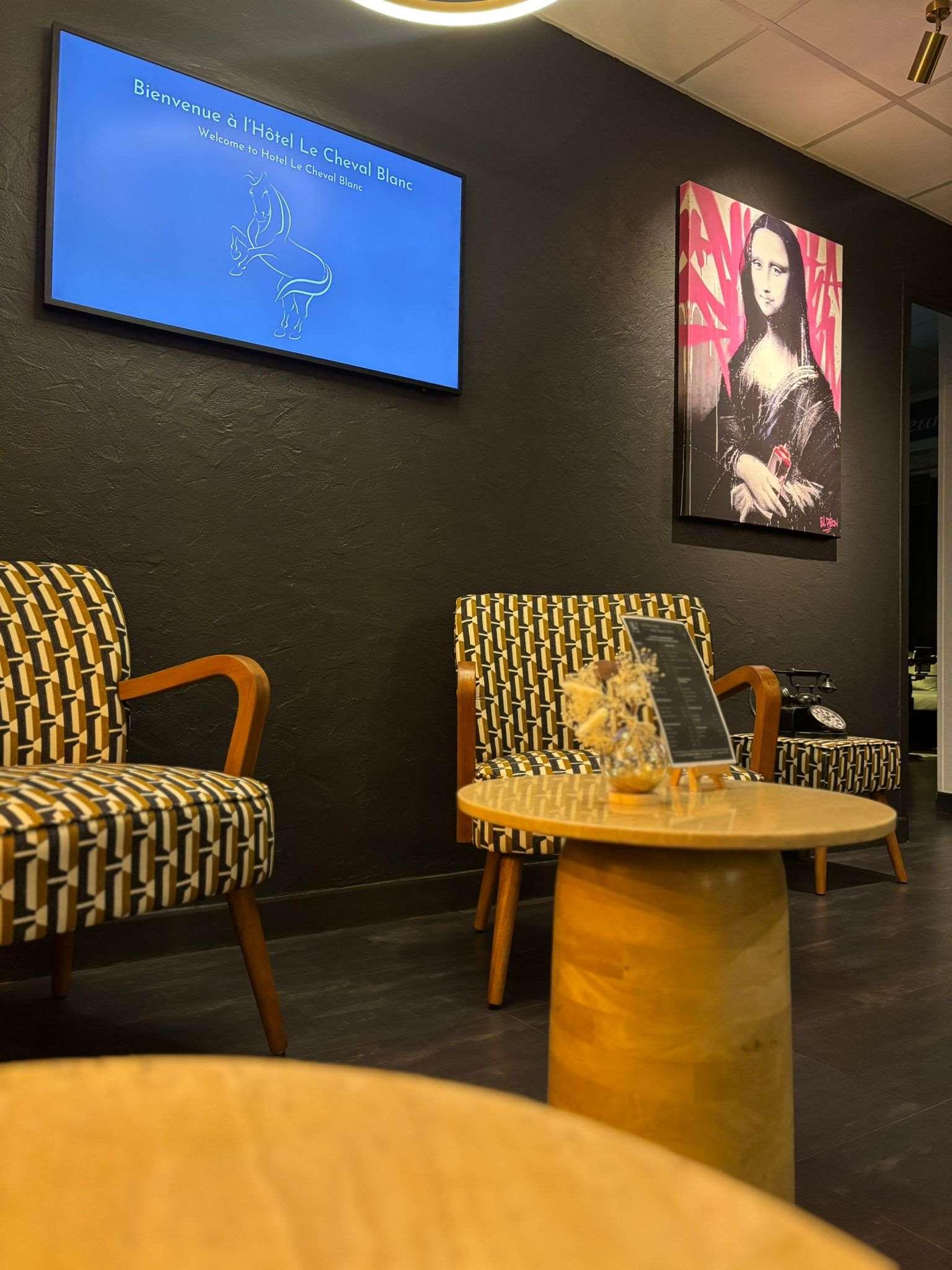CITOTEL LE CHEVAL BLANC 44/50