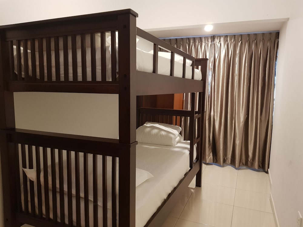 Heeren Straits Hotel 42/75