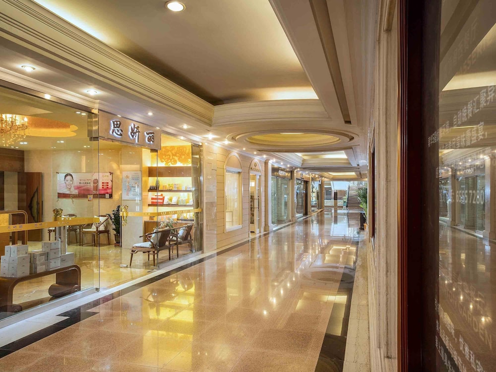 Sofitel Zhengzhou International 7/48
