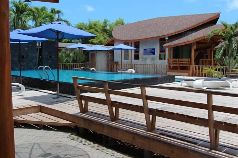 Tique Series Boutique Resort 6/33
