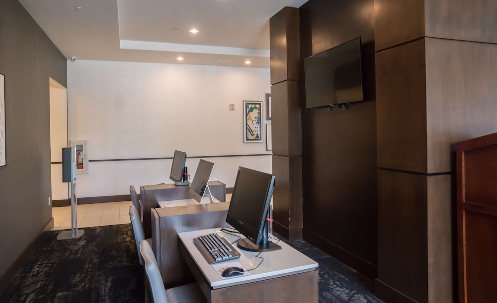 Hyatt Place Orlando/Lake Buena Vista 42/50