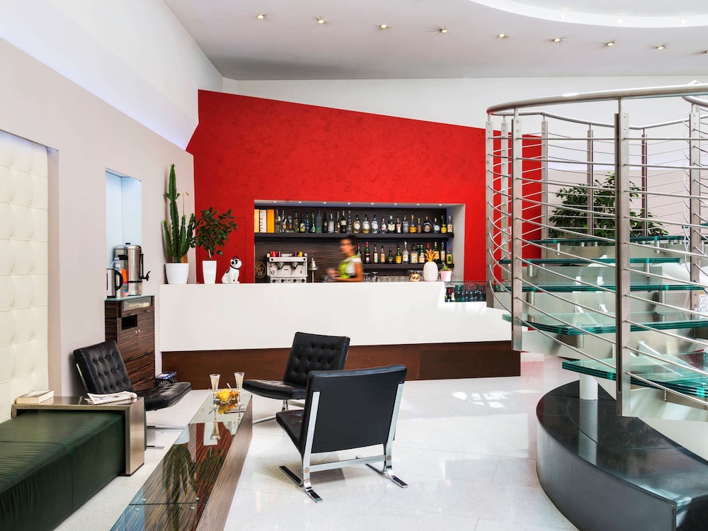 IBIS STYLES MILANO CENTRO 37/48