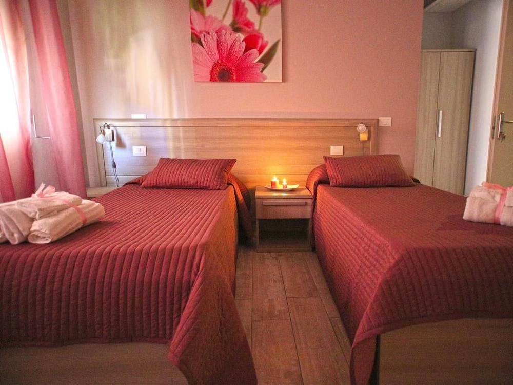 Suite Room Fiumicino 26/41