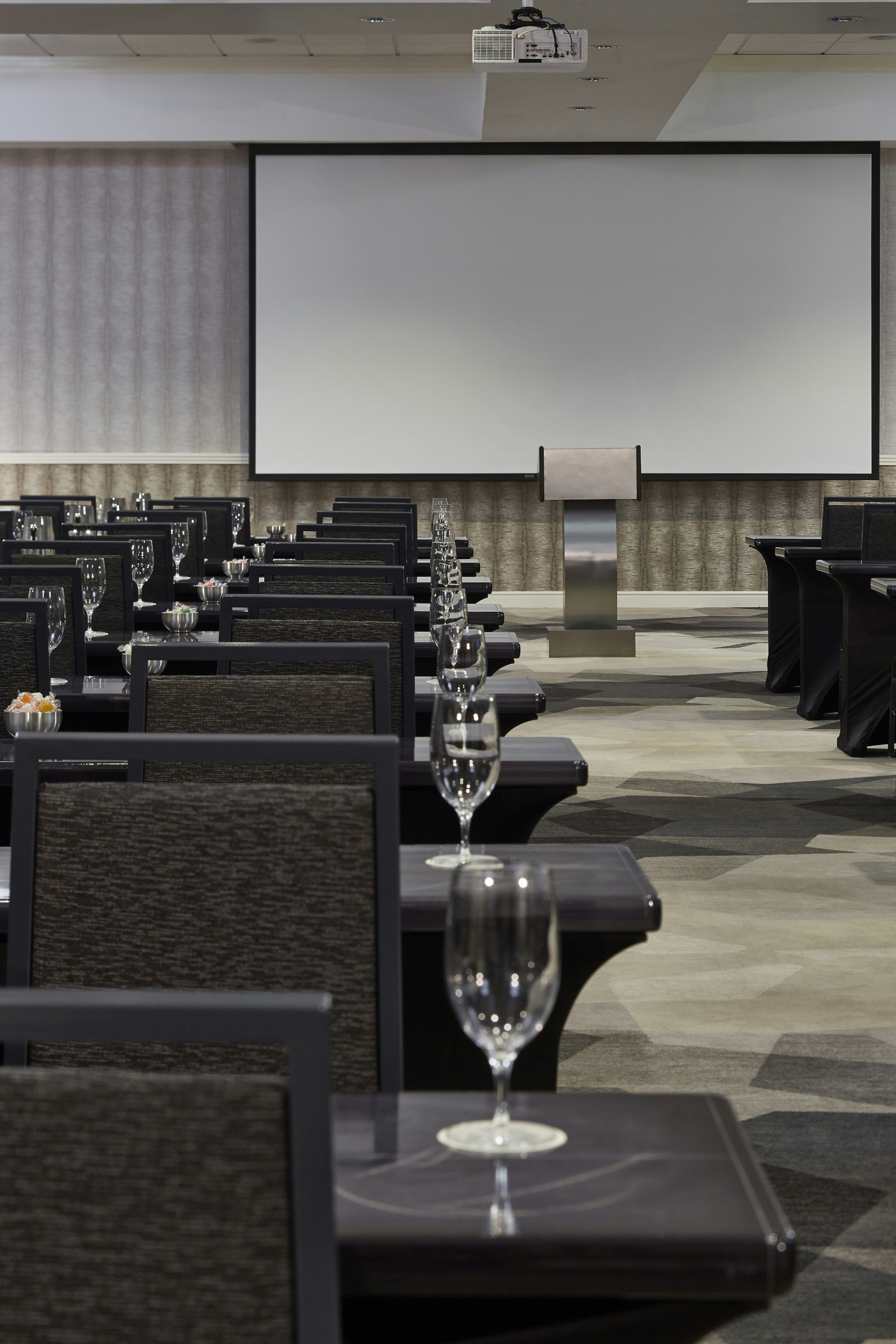 Doubletree By Hilton Atlanta Perimeter Dunwoody 22/59