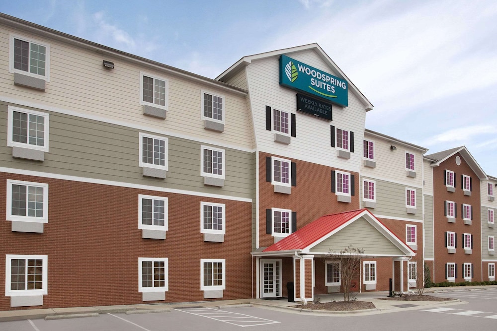 WoodSpring Suites Raleigh Northeast Wake Forest 23/25
