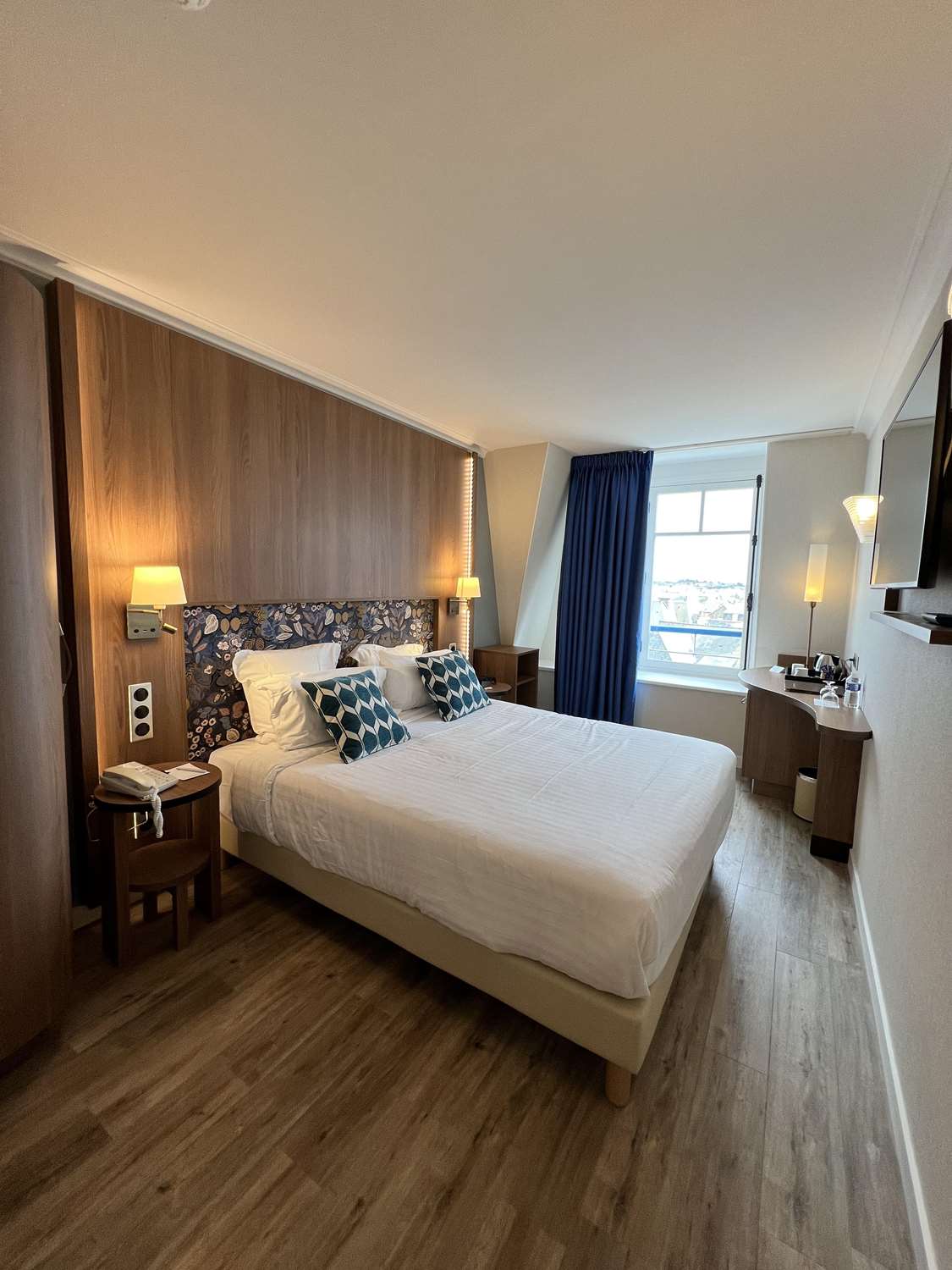 rooms