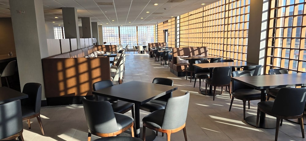Wyndham Rochester Downtown 49/61