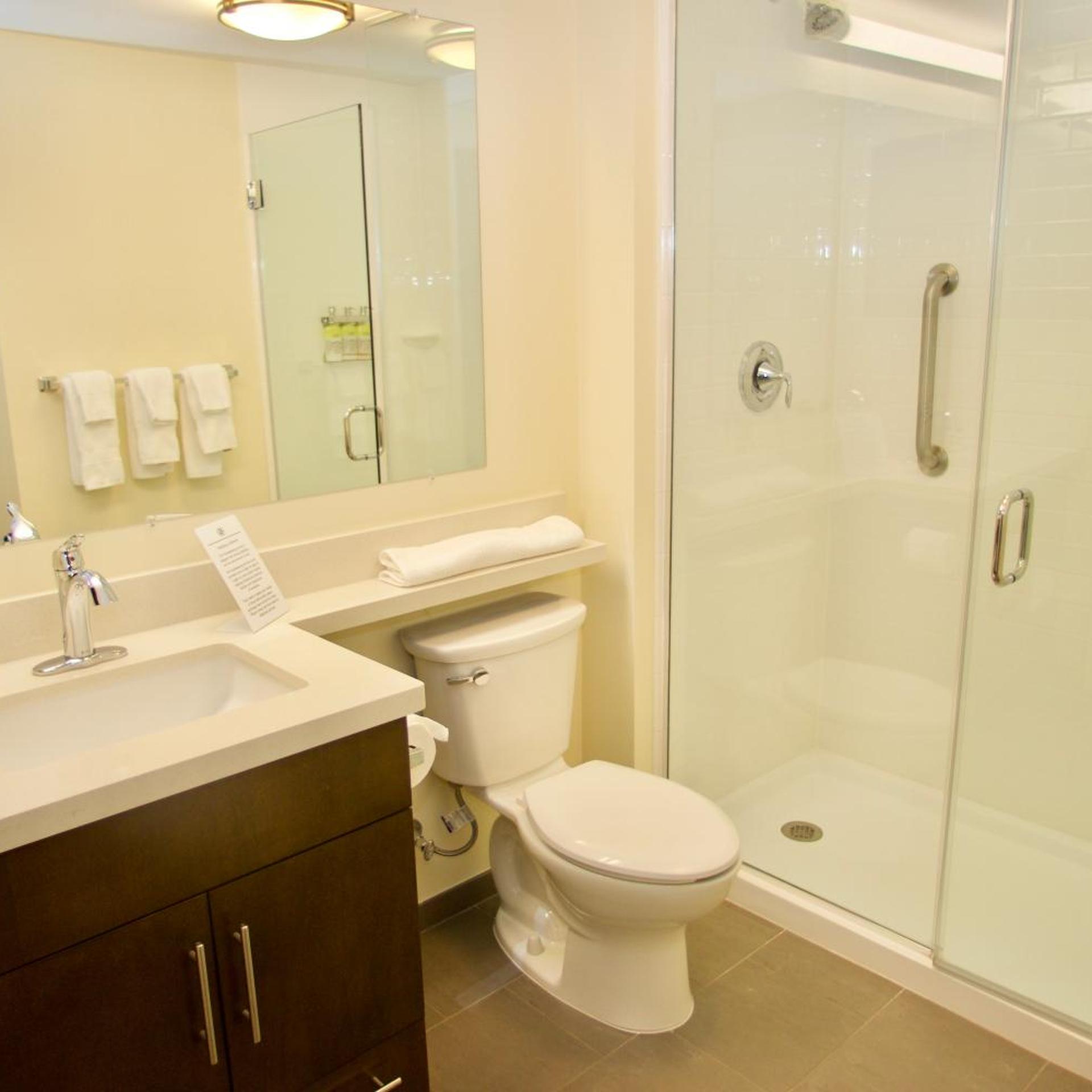 Studio, King Bed, CANDLEWOOD SUITES DUMFRIES - QUANTICO 7/10