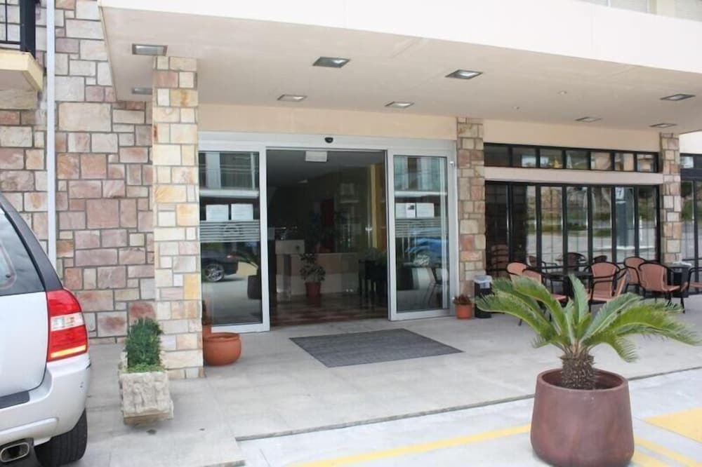 Hotel Las Sirenas 2/42