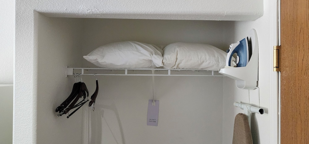 All Towne Suites 22/54