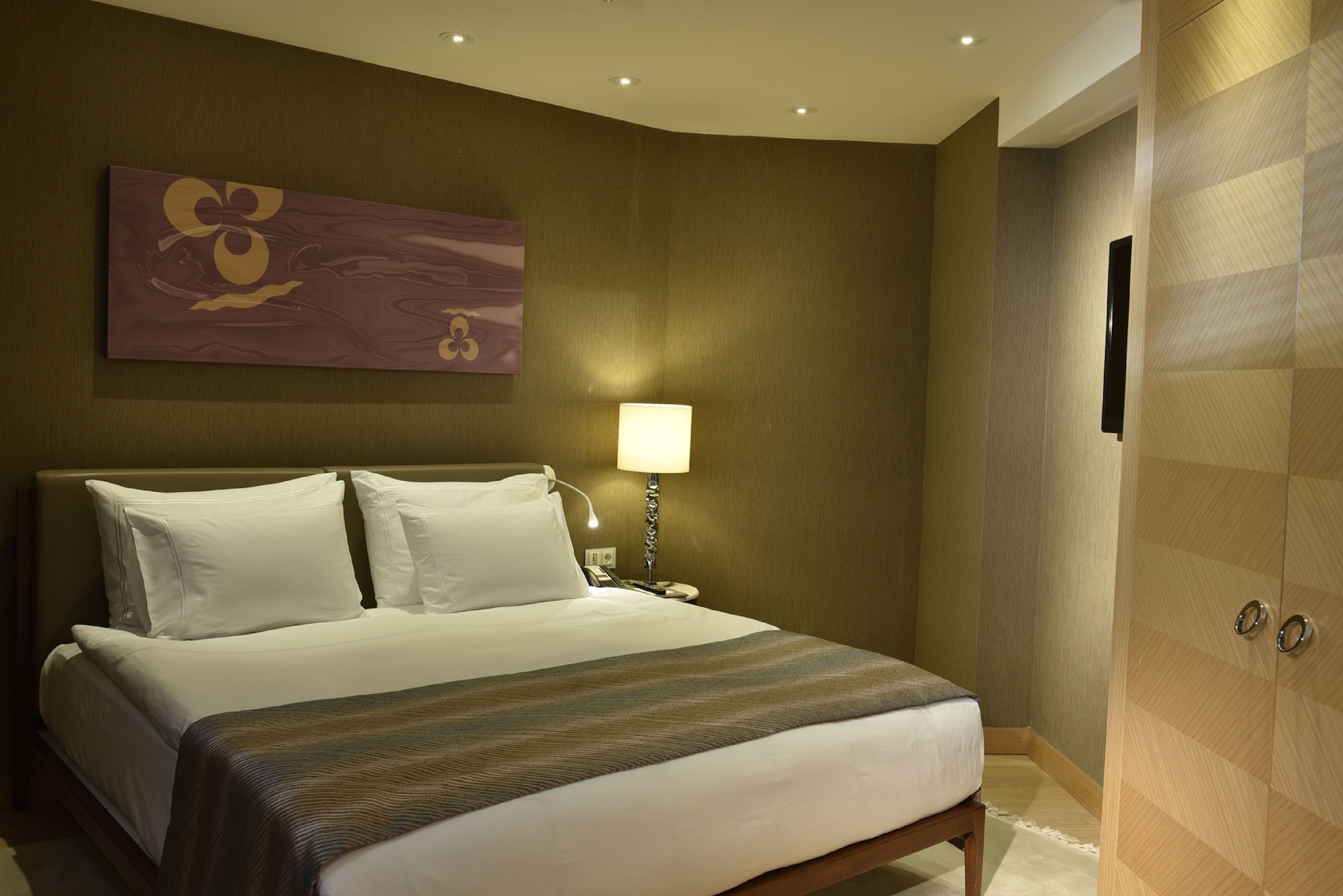 PARK, BOSPHORUS, RESIDENCE, STUDIO, CITY VIEW