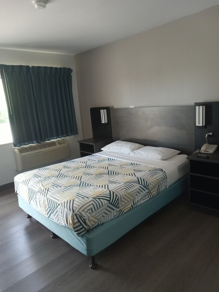 Standard, Double Bed