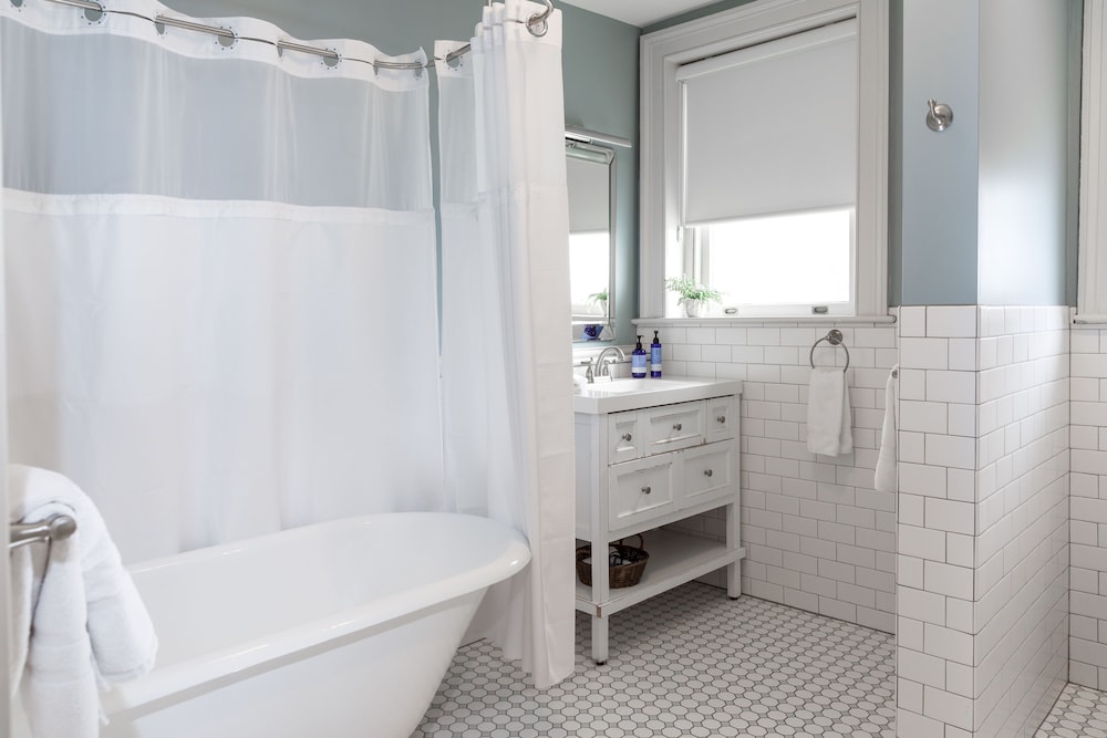 Lititz Springs Inn And Spa 38/46