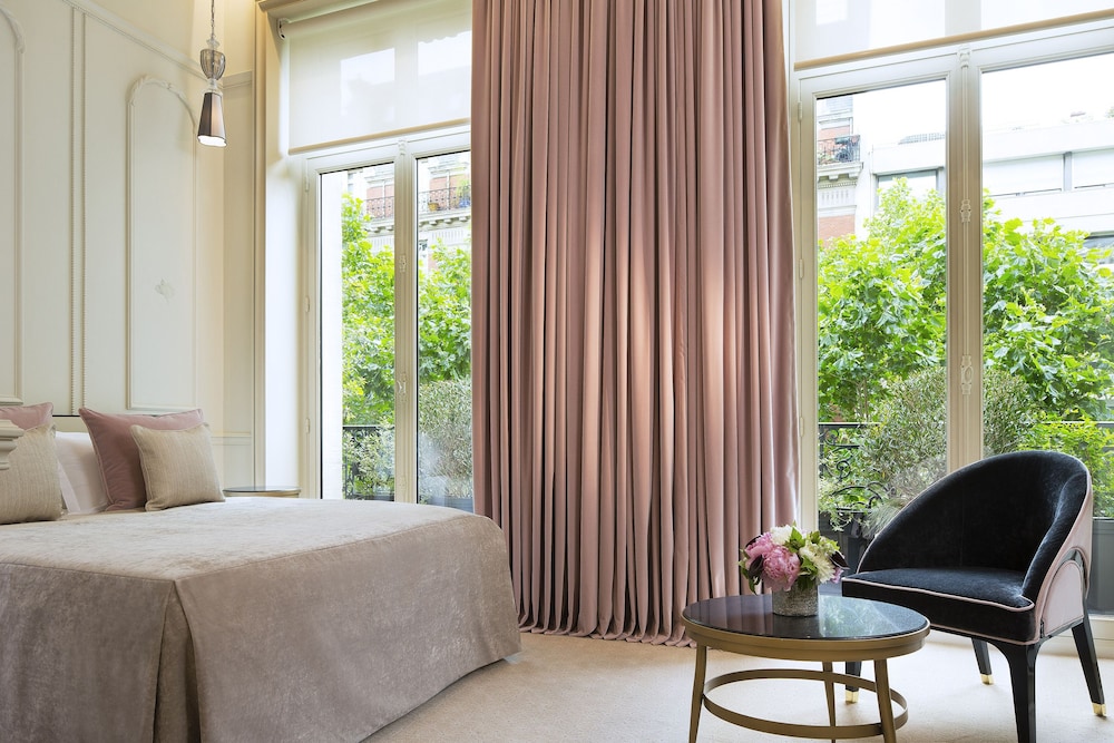 EXECUTIVE, DOUBLE BED, GROUND FLOOR