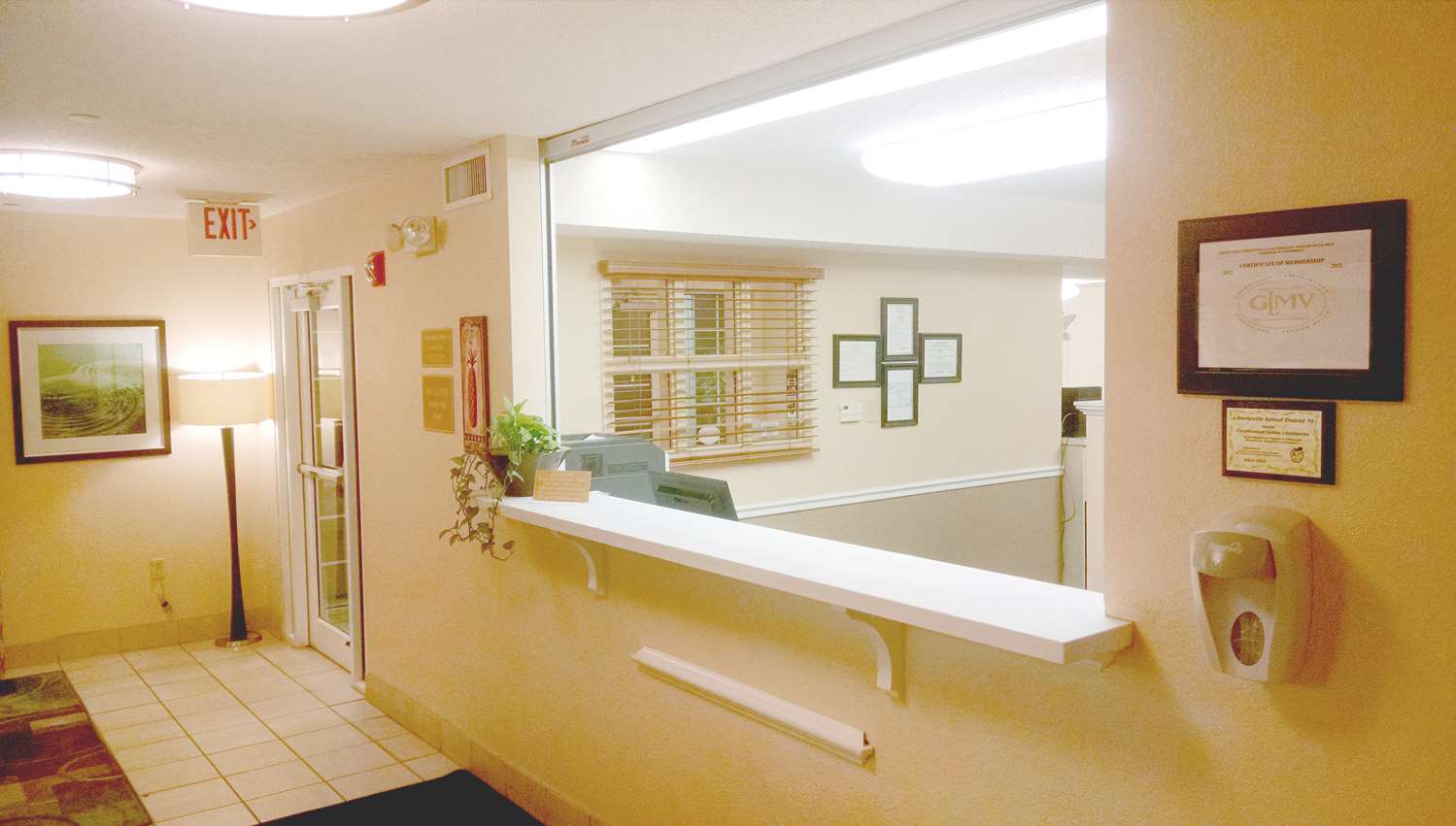 Sonesta Simply Suites Chicago Libertyville 42/42